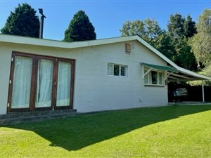 4 Bed House in Cathkin Park