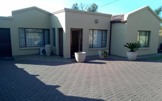 3 Bedroom House in Kwaggasrand