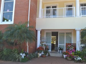 4 Bed House in Mt Edgecombe Estate 1 & 2