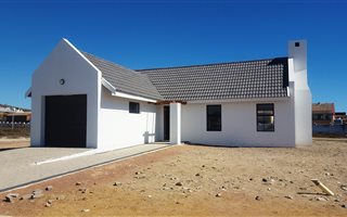 3 Bedroom House in St Helena Bay