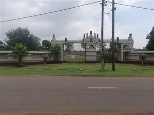 5104 m² Land available in Daleside