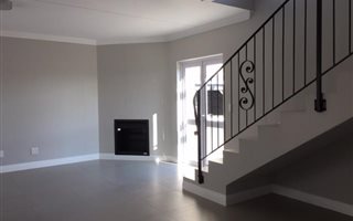 3 Bedroom Townhouse in Nooitgedacht Estate