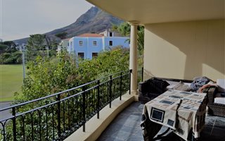 3 Bedroom Apartment in Oranjezicht