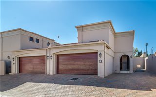 3 Bedroom Cluster in Fourways