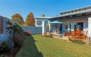 2 Bedroom Cluster in Broadacres