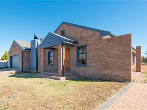 3 Bed House in Oudtshoorn