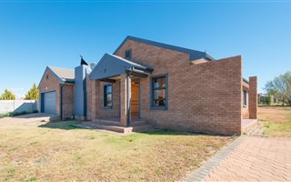 3 Bedroom House in Oudtshoorn