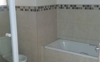 2 Bedroom Apartment in Boardwalk