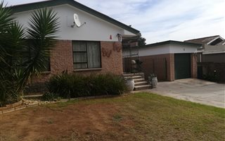 4 Bedroom House in Despatch