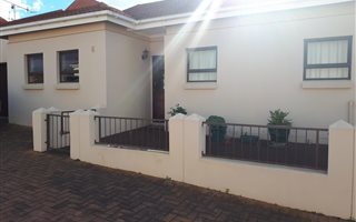 2 Bedroom Townhouse in Riversdale