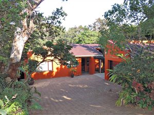 3 Bed House in Compensation Beach
