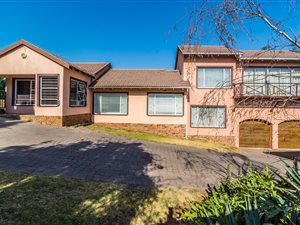 4 Bed House in Rangeview