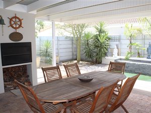 3 Bed House in Sunningdale