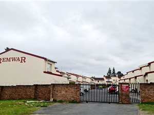 3 Bed Apartment in King Williams Town