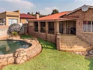 3 Bed House in Florida North