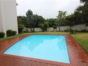 2 Bed Apartment in Umdloti Beach
