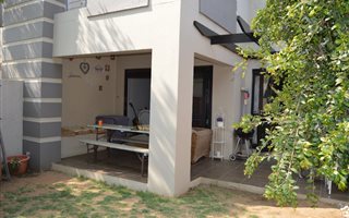 1 Bedroom Townhouse in Lonehill