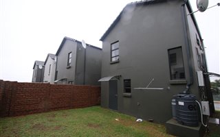 3 Bedroom Duplex in South Hills