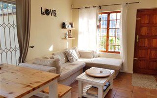 2 Bedroom House in Harfield Village