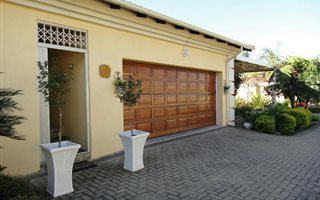 3 Bedroom Townhouse in Pioneer Park