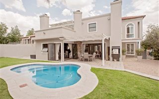 5 Bedroom House in Craigavon