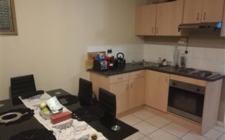 2 Bedroom Townhouse in Pelikan Park