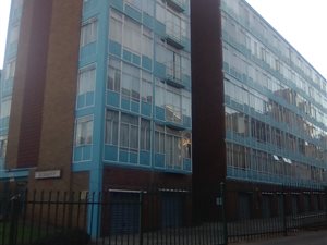2.5 Bed Flat in Arcadia