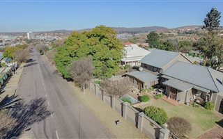 4 Bedroom House in Alberton