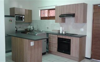 2 Bedroom Townhouse in Olivedale