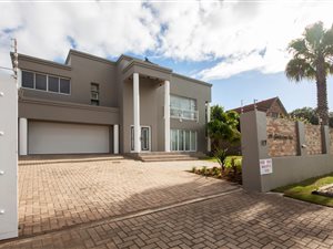 4 Bed House in Seaview
