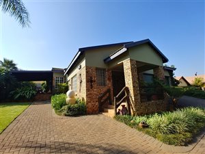 2 Bed House in Signal Hill