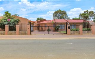 3 Bedroom House in Lenasia