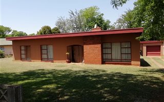 4 Bedroom House in Sunnyridge