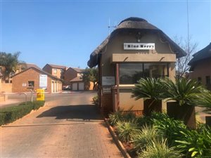 2 Bed Simplex in Boardwalk Villas