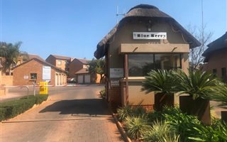 2 Bedroom Simplex in Boardwalk Villas