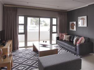 2 Bed Apartment in Atholl