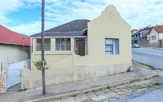 3 Bedroom House in North End