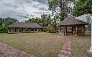 8599 m² Farm in Honeydew Manor