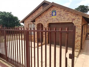 3 Bed House in Mamelodi East