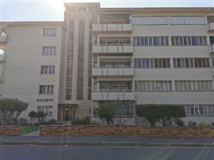 2 Bed Apartment in Paarl