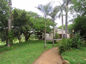 6.9 ha Farm in White River AH