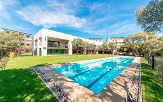 2 Bedroom Apartment in Lonehill