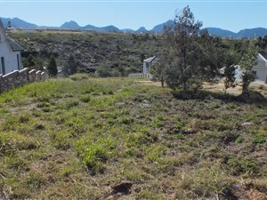 797 m² Land available in Kraaibosch
