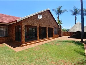 4 Bed House in Annlin