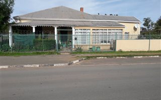 3 Bedroom House in Tarkastad