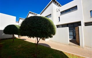 2 Bedroom Townhouse in Die Wilgers