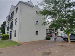 2 Bed Apartment in St Dumas
