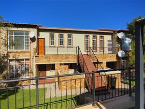2 Bed Flat in Laser Park