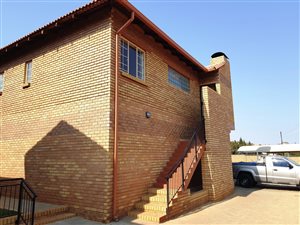2 Bed Apartment in Boardwalk