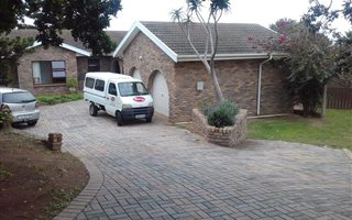 3 Bedroom House in Bluewater Bay